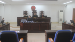 港口法院：化解纠纷促和谐 院长办案成常态