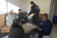 包头铁警护航春运  进村入户忙宣传